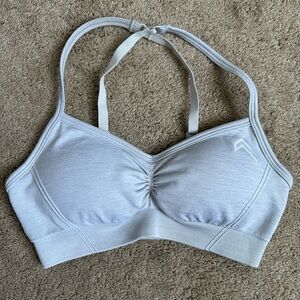 Small Oneractive Effortless Seamless sports bra in light grey